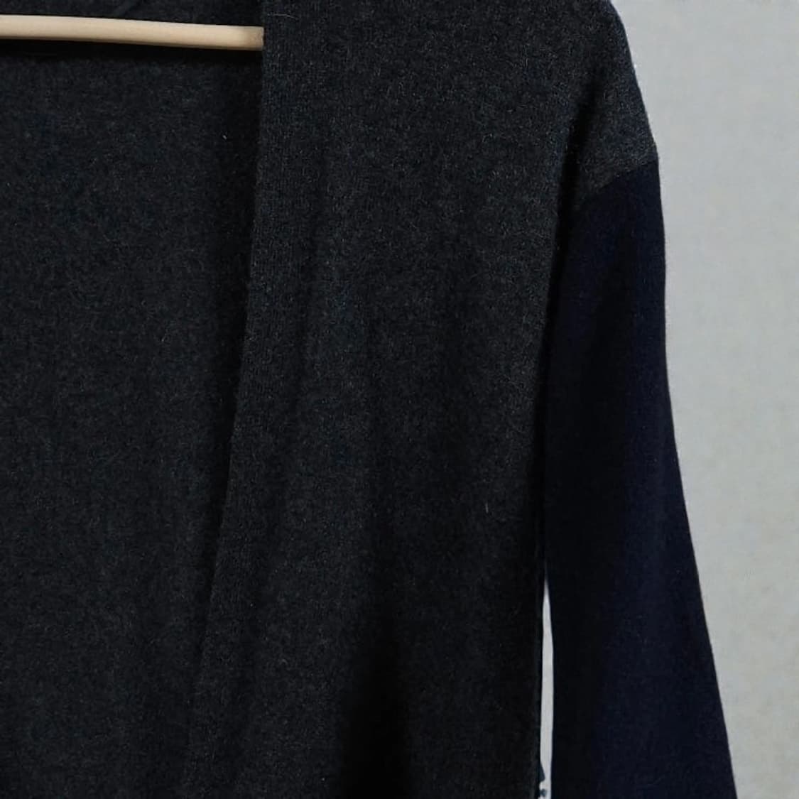 여성M 유니클로 캐시미어100 오픈 가디건 네이비 차콜그레이 상품이미지2