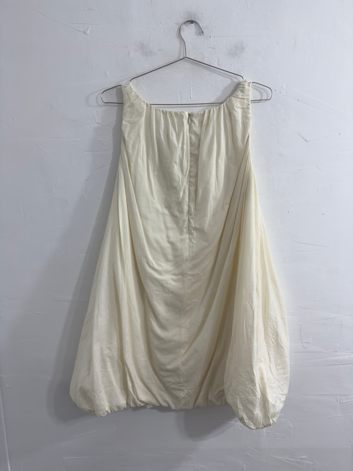 amomento puff mini dress 상품이미지2