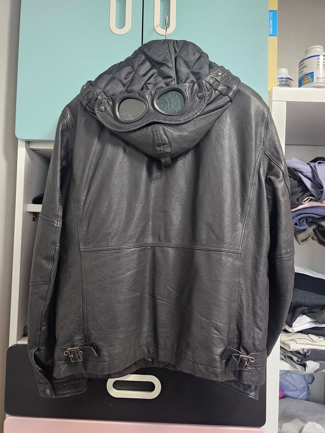 정품 CP Company 고글 후드 가죽 퀄팅 자켓  패딩 패디드 상품이미지1