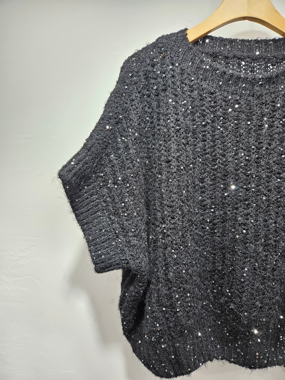 셀렉샵(Celeb shop)블랙 스팽글 반팔 니트 L 상품이미지3