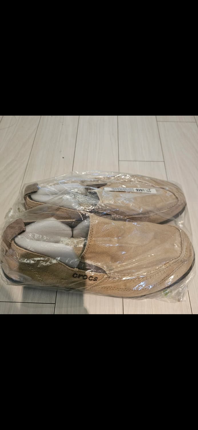 크록스 산타 크루즈 클린 컷 로퍼270 상품이미지2