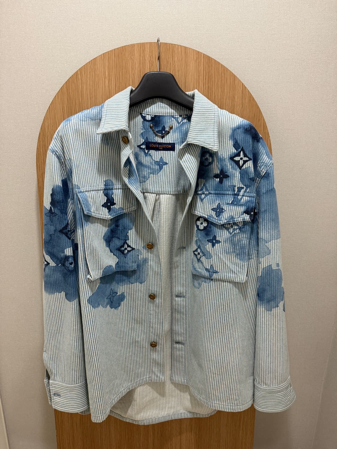 루이비통 워터컬러 모노그램 워크웨어 셔츠자켓 상품이미지1