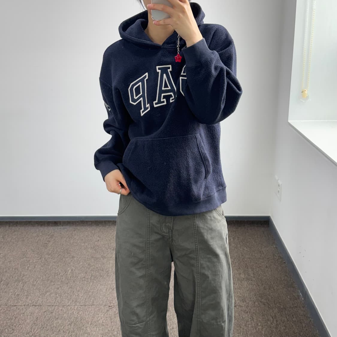 Gap 갭 네이비 로고 네이비 후리스 후드티 상품이미지1