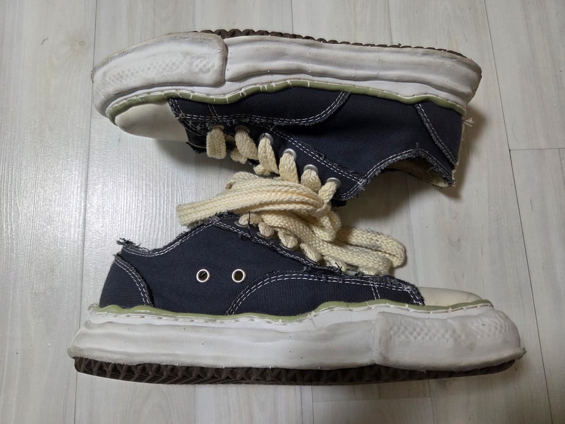 메종 미하라 야스히로 x 나이젤 카본 로우 컷 스니커즈 다크 네이비 41 상품이미지7