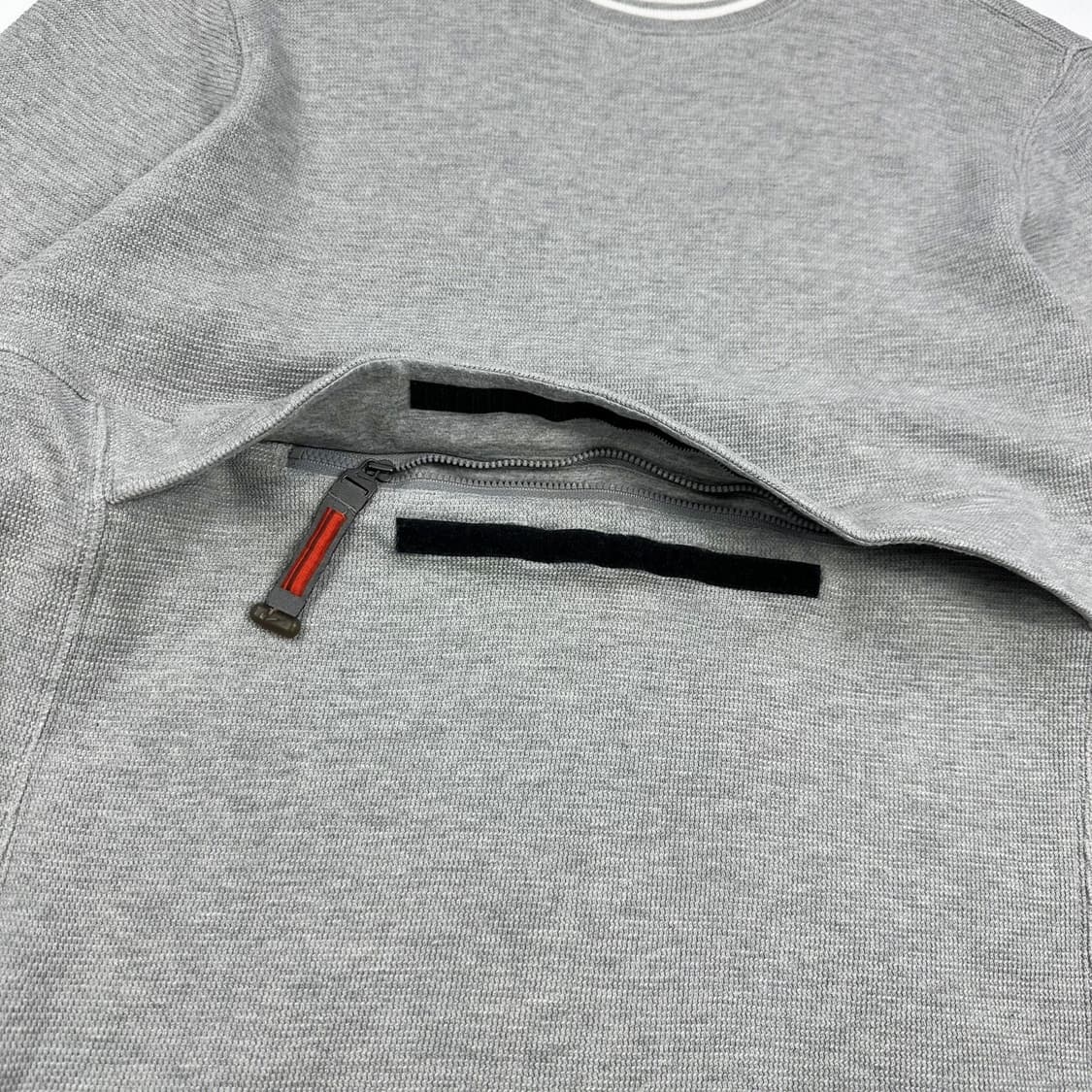 나이키 레트로 스우시 그레이 포켓 맨투맨 (L) 상품이미지3