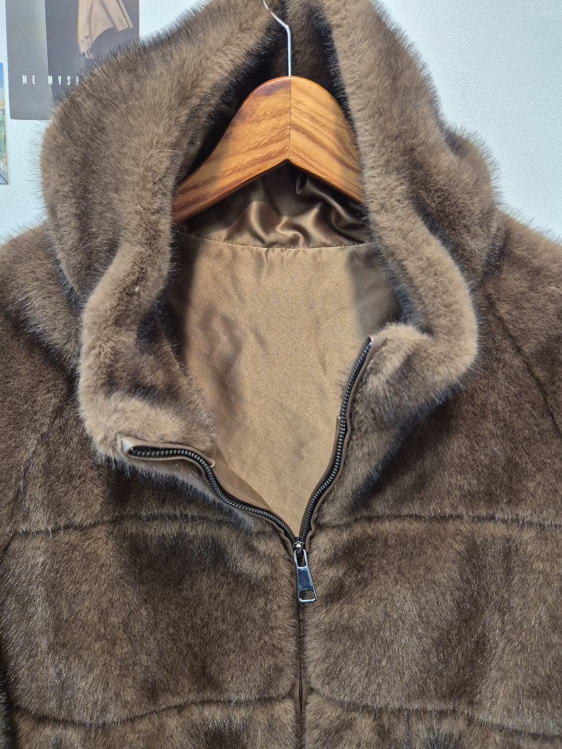 LIOBELL 리오벨 브라운 페이크퍼 후드 자켓 M(66-77) 상품이미지3