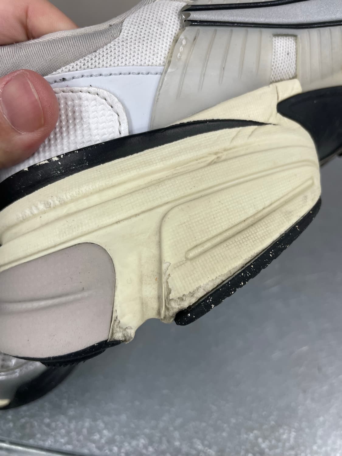 나이키 V2K 런 퓨어 플래티넘 280 상품이미지9