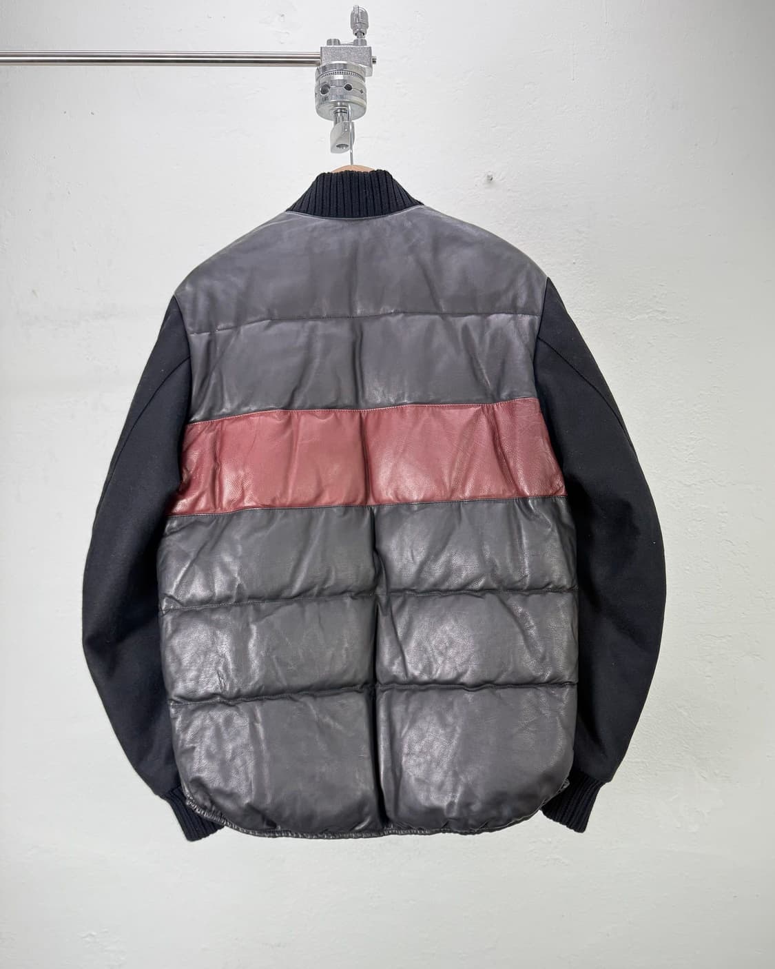 마르니 글로시 쉽스킨 구스 다운 캐시 봄버 자켓 상품이미지6