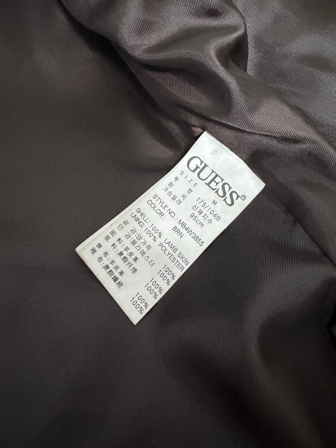 Guess 하이넥 사선 집업 램스킨 자켓 상품이미지5