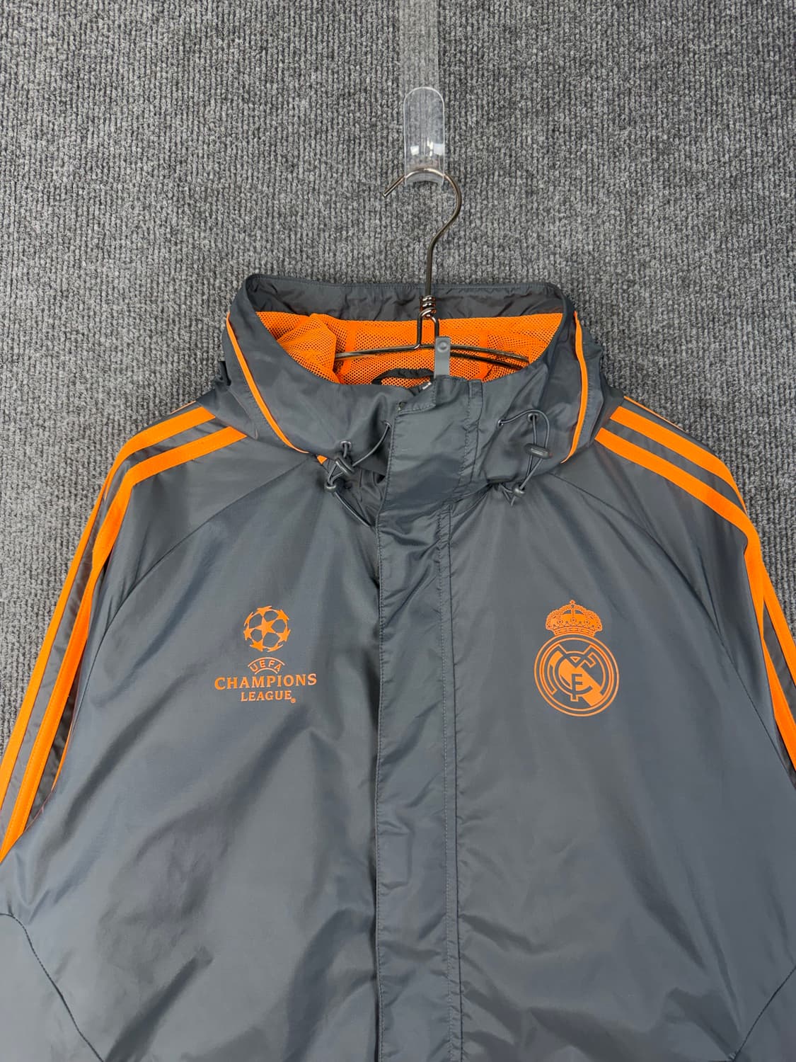 13-14 레알마드리드 챔스 올웨더 자켓 상품이미지3