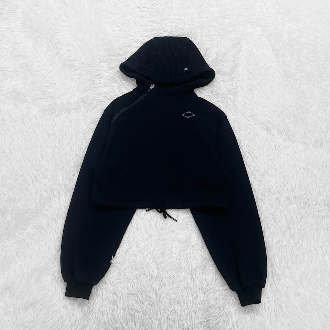 미스치프 크롭 사이드 지퍼 후드티 블랙 상품이미지3