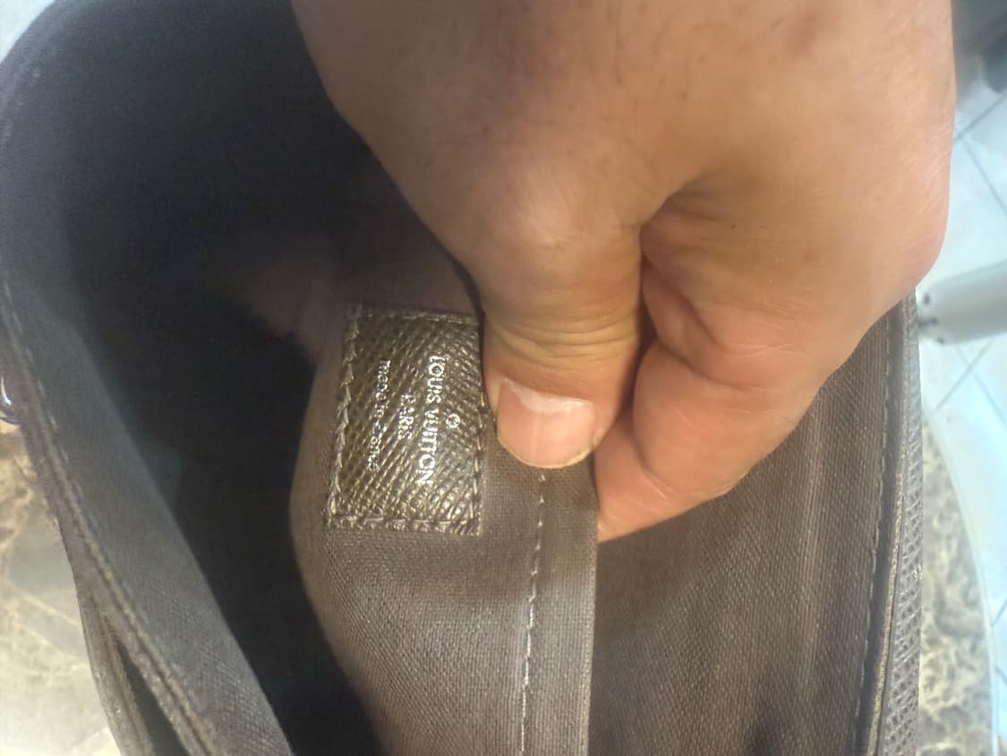 정품 루이비통 타이가 루카 메신저 미니 크로스백 팝니다 상품이미지9