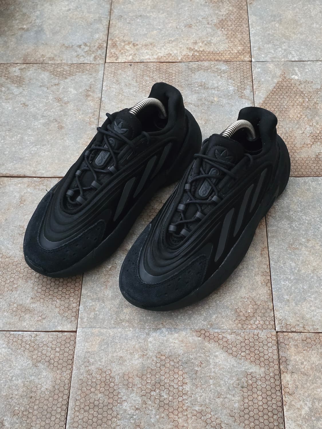 (230)아디다스 오젤리아 트리플 블랙 상품이미지1