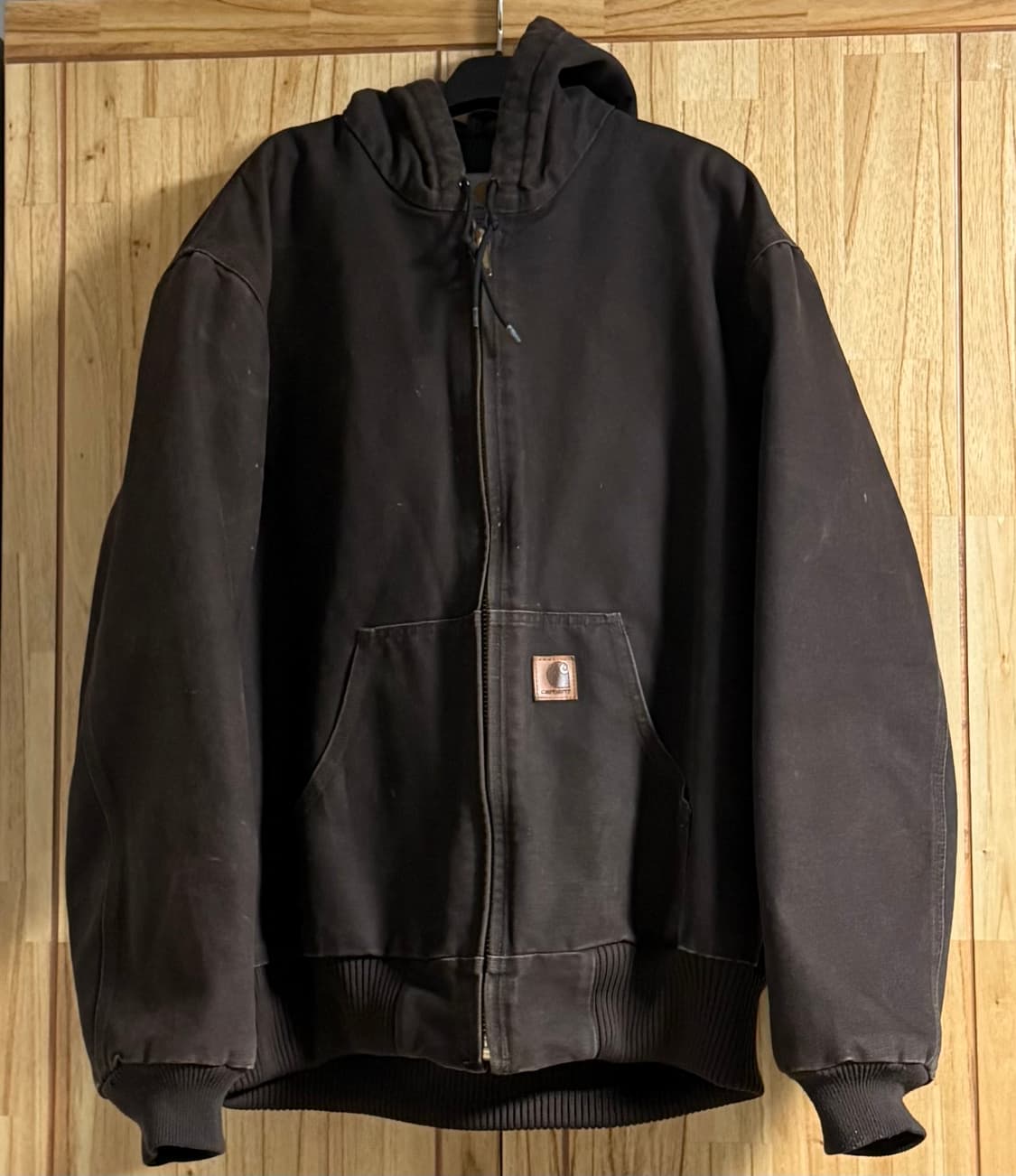 [M] 칼하트 J130 샌드스톤 액티브 자켓 (다크 브라운) 상품이미지1