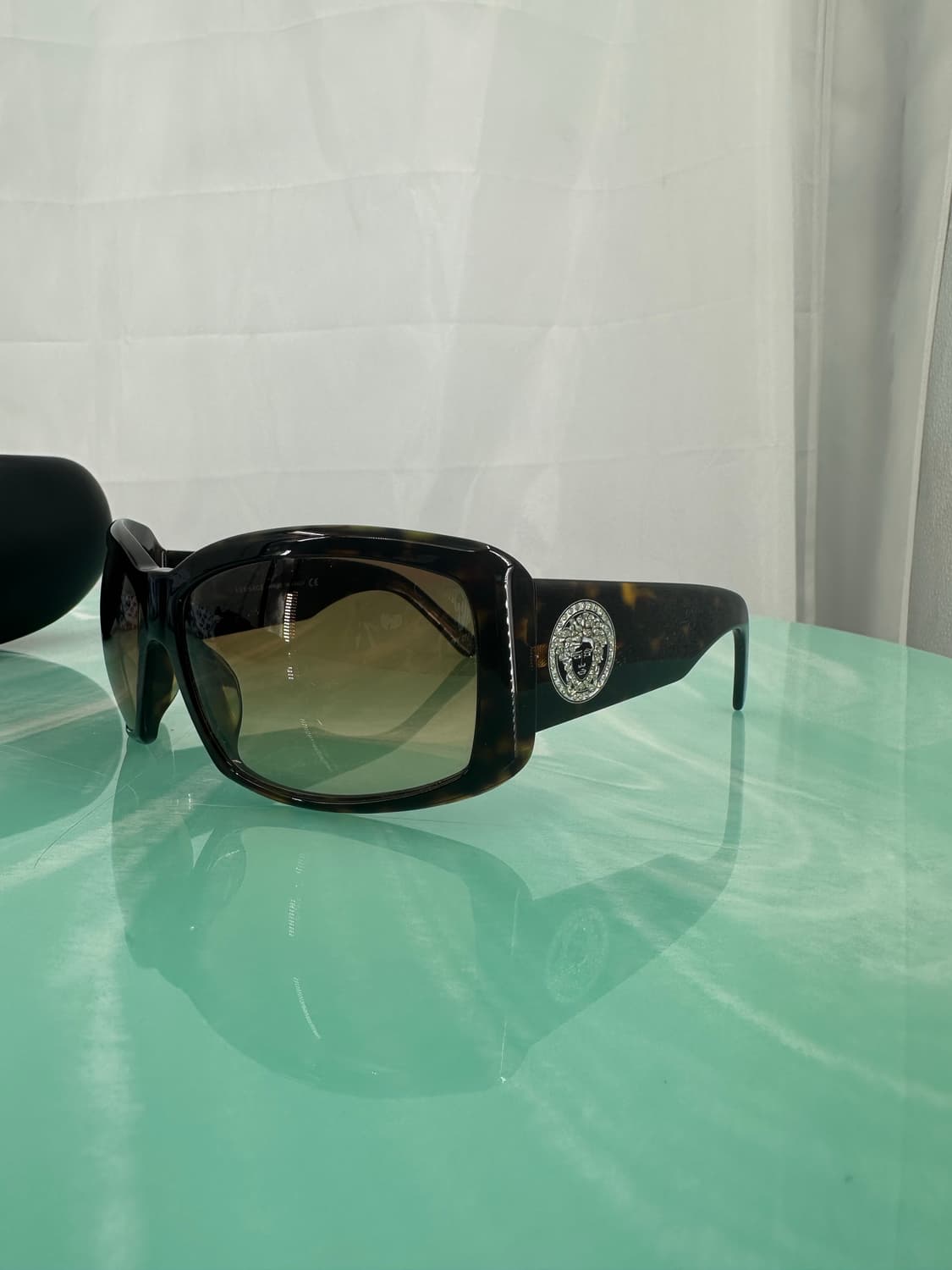 [새상품 무료배송] 정품 베르사체 Made in Italy 선글라스 상품이미지1