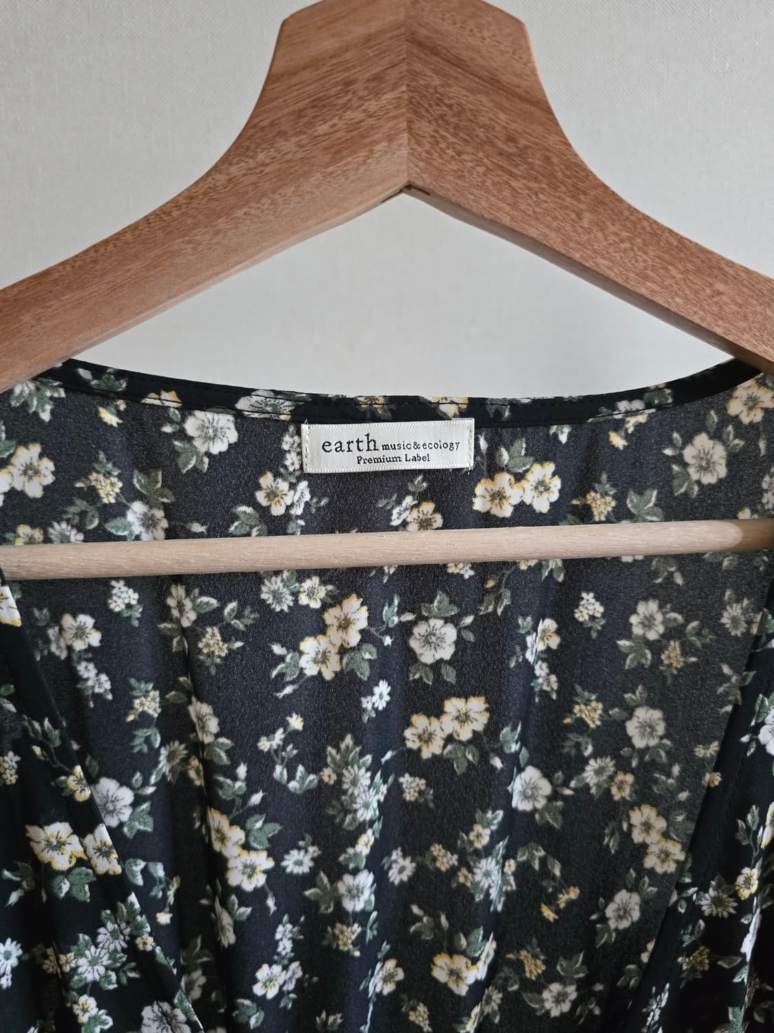 earth music& 롱 가운 원피스 상품이미지2