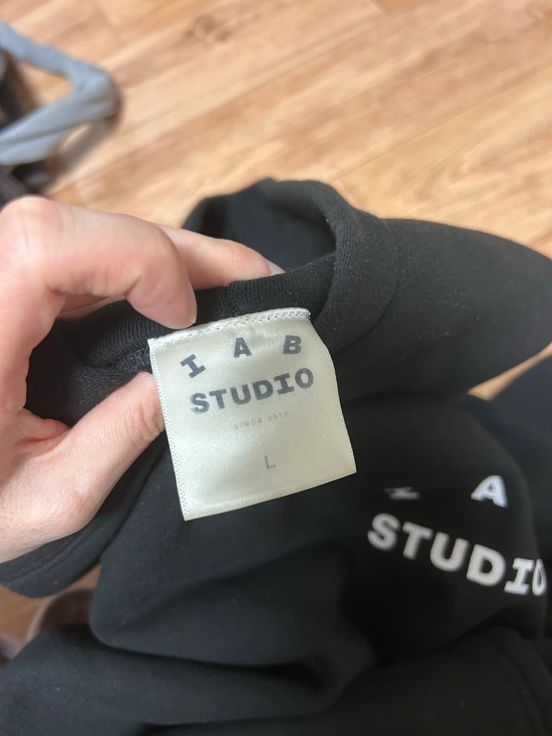 아이앱 스튜디오 후디 블랙 라지사이즈 상품이미지4