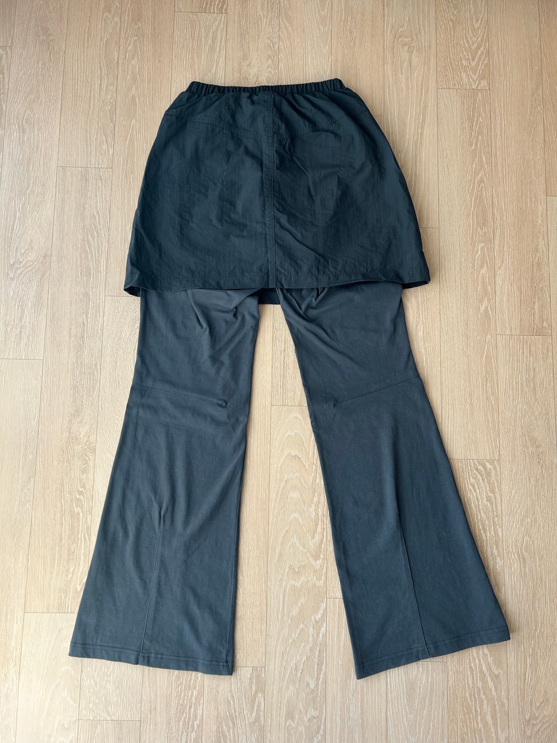 NOCONTENT 노컨텐츠 셔링 스커트 레깅스 차콜 상품이미지3