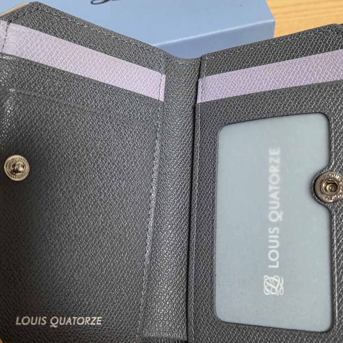 루이까또즈 라벤더 반지갑 상품이미지2