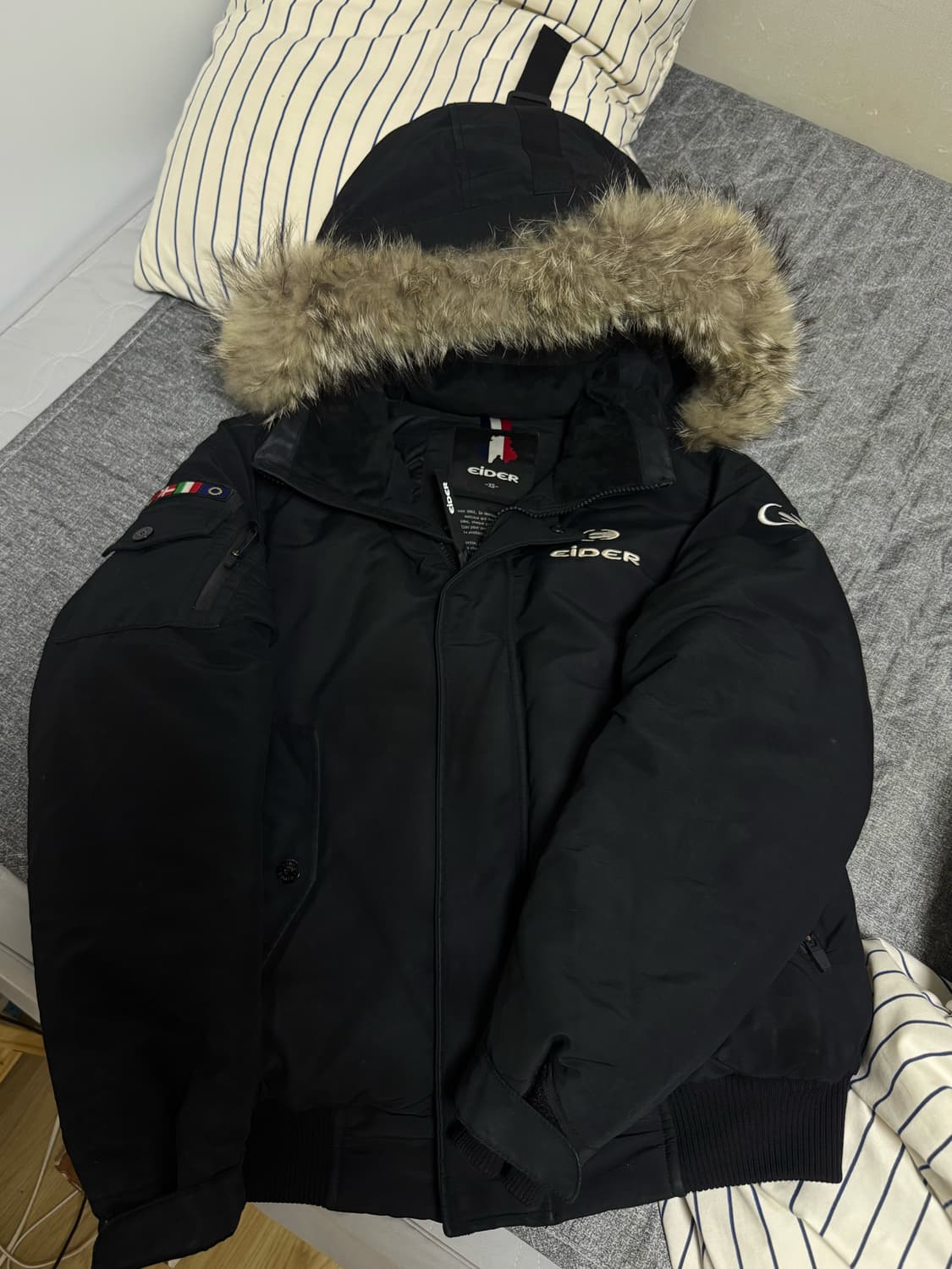 상태 좋은 아이더 패딩팔아요 상품이미지1