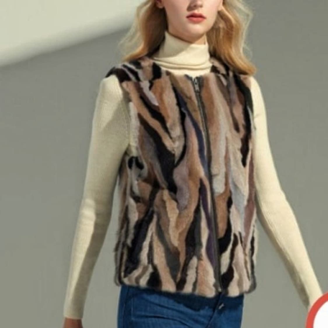 유로컬렉션 밍크 레이어링 집업 베스트 상품이미지1