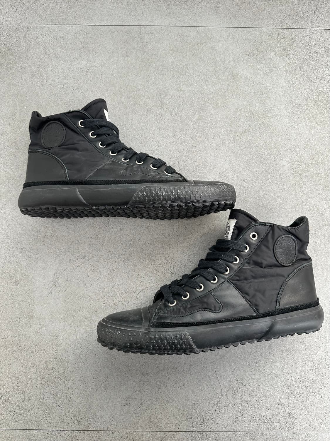 스톤 아일랜드 나일론 레더 유틸리티 하이탑 상품이미지7