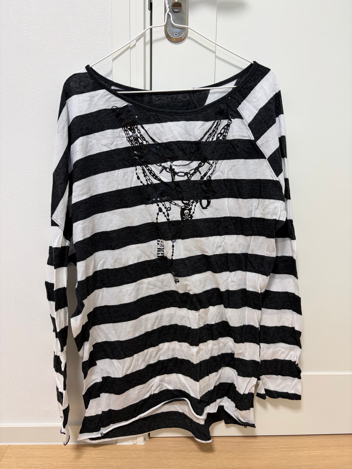 샵페어리 totem chain graphic t-shirt 상품이미지4