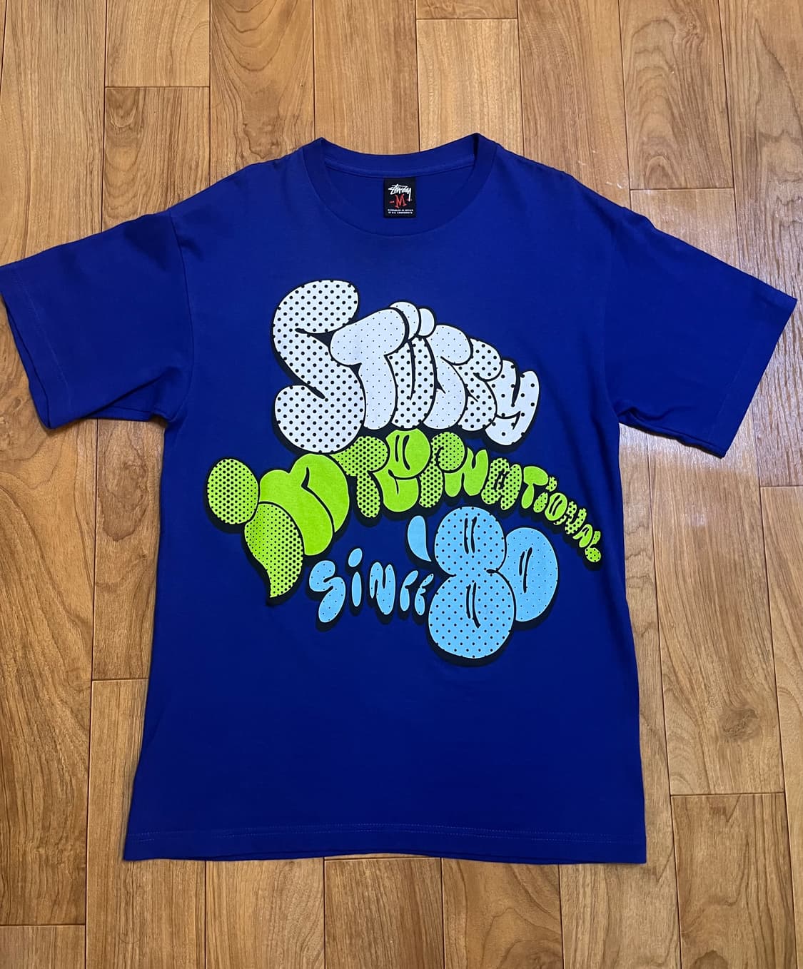 stussy-bubble-logo-t-shirt