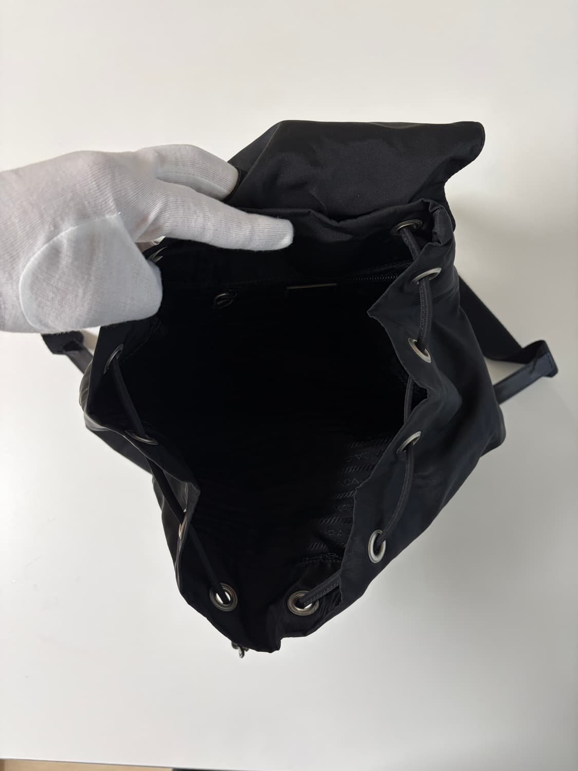 프라다 포코노 나일론 백팩 상품이미지9