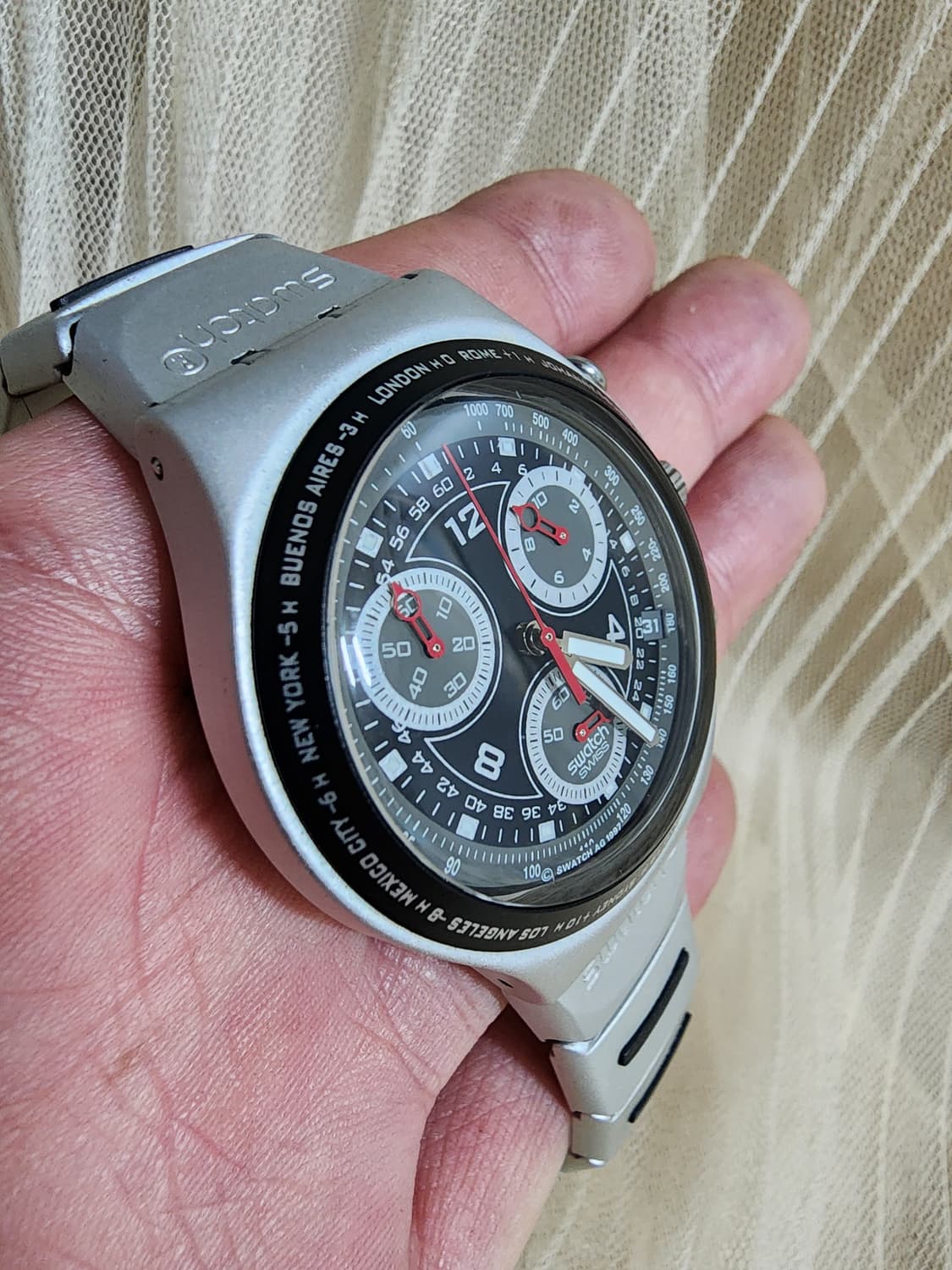 스와치 아이러니 알루미늄 크로노그래프 메탈 시계 상품이미지7