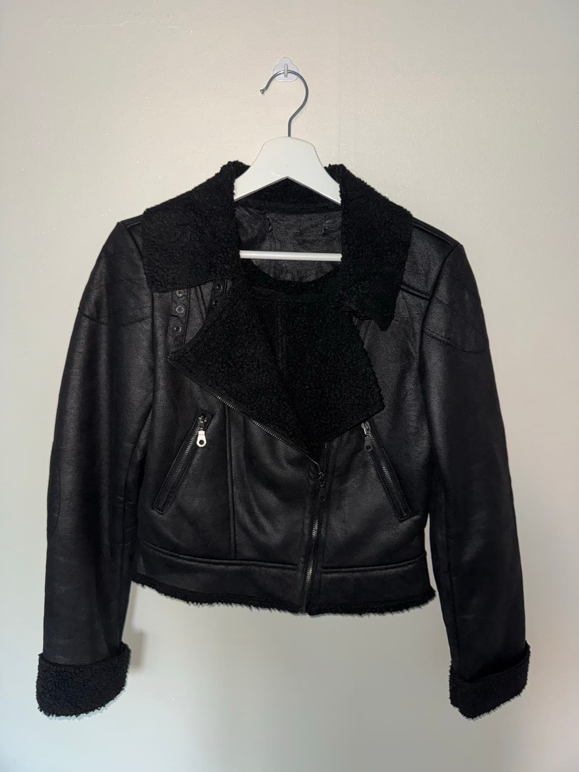 블랙 무스탕 상품이미지3