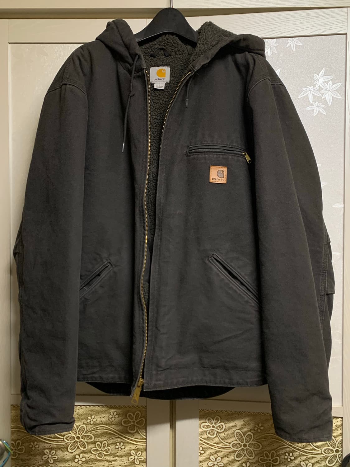 칼하트 j141-시에라 블랙 S 상품이미지1