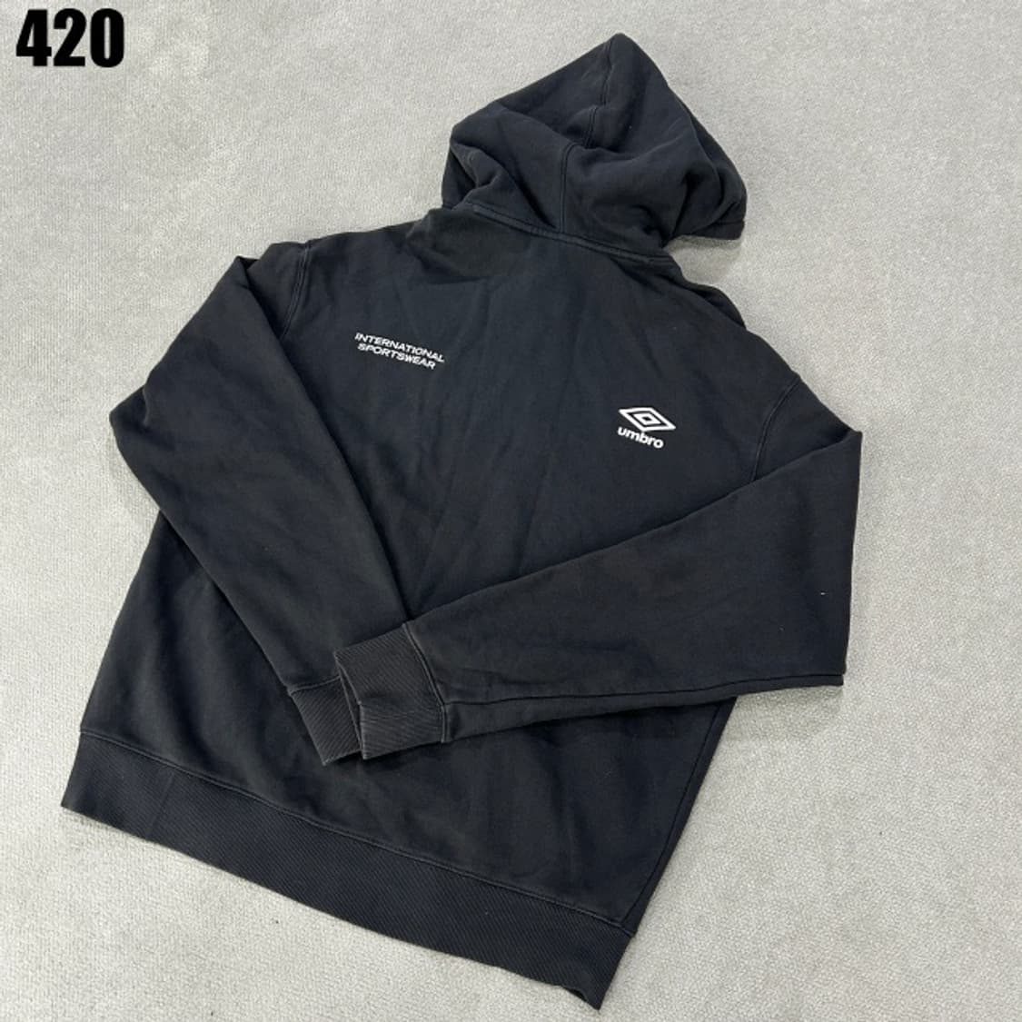 엄브로 블랙 후드티  상품이미지6