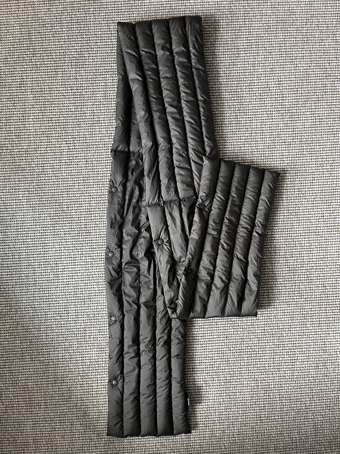 BEAKER GOOSE DOWN MUFFLER 상품이미지3