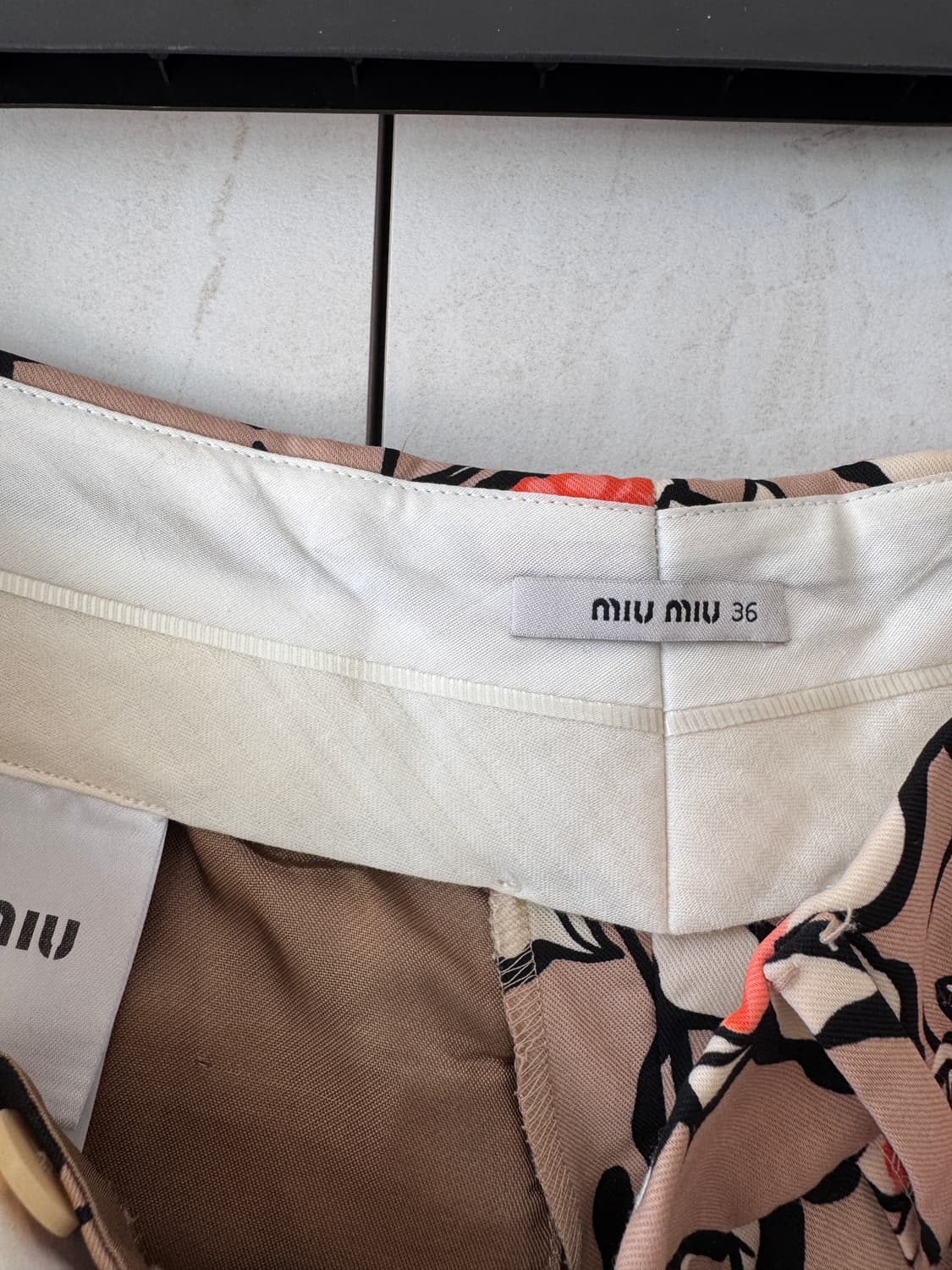 새상품 miu miu 플라워 패턴 포켓 팬츠 36(55사이즈) 상품이미지8