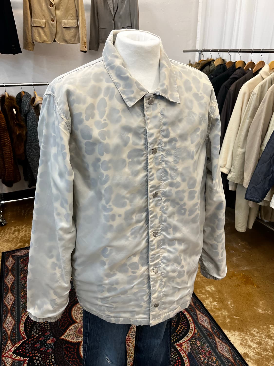 스투시 트랜스루센트 레오파드 코치 자켓 상품이미지1