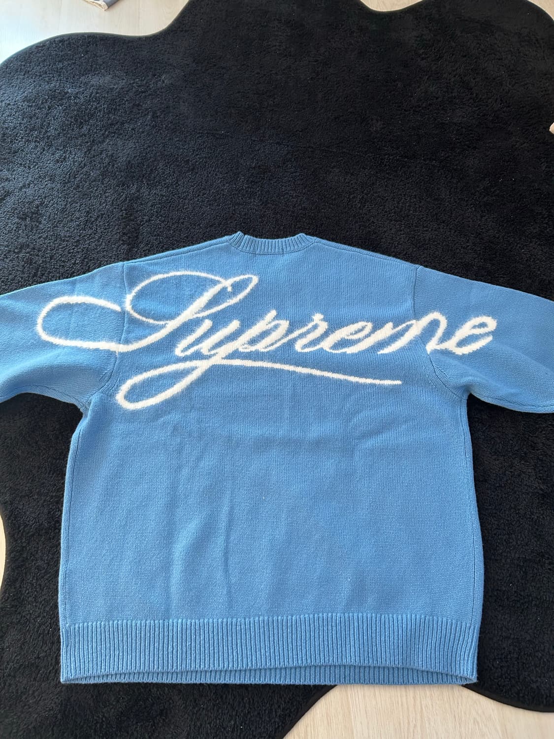 슈프림 앙고라 스크립트 스웨터 라이트 블루 - 25FW 상품이미지3