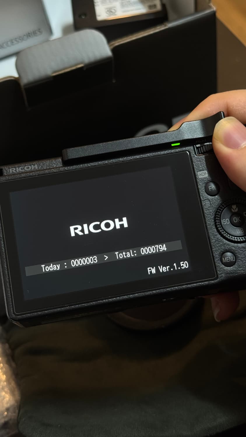 리코 gr3x hdf 800컷 (스킨o, 렌즈캡) 배터리2개 상품이미지2