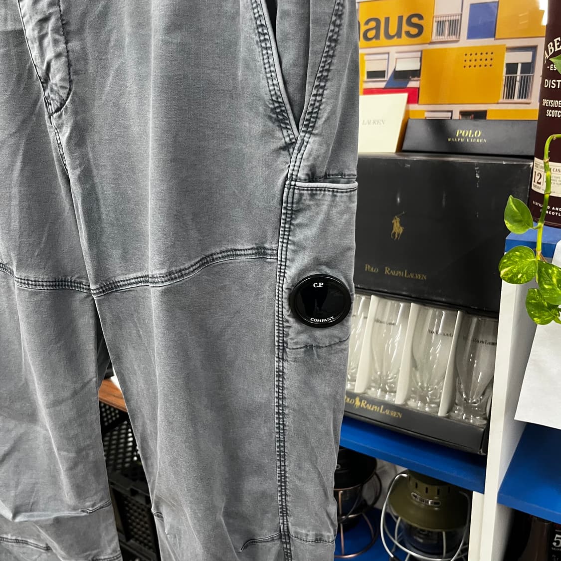 Cp컴퍼니 렌즈와펜 가먼트다잉 카고팬츠 30  상품이미지3