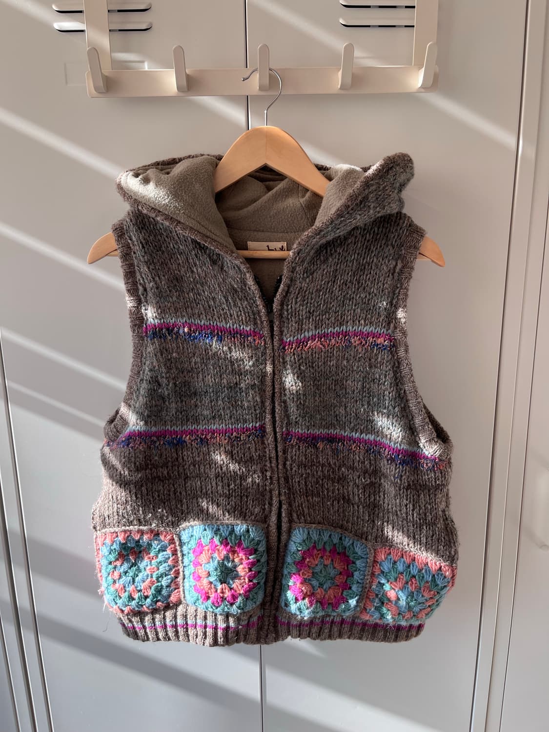 Titicaca 티티카카 모티브 니트 조끼 집업 상품이미지8