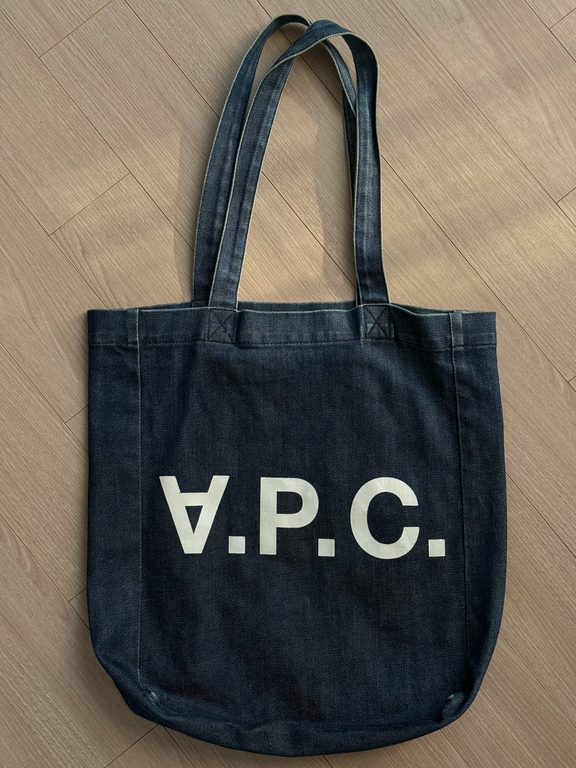 아페쎄 APC 데님 에코백 상품이미지1