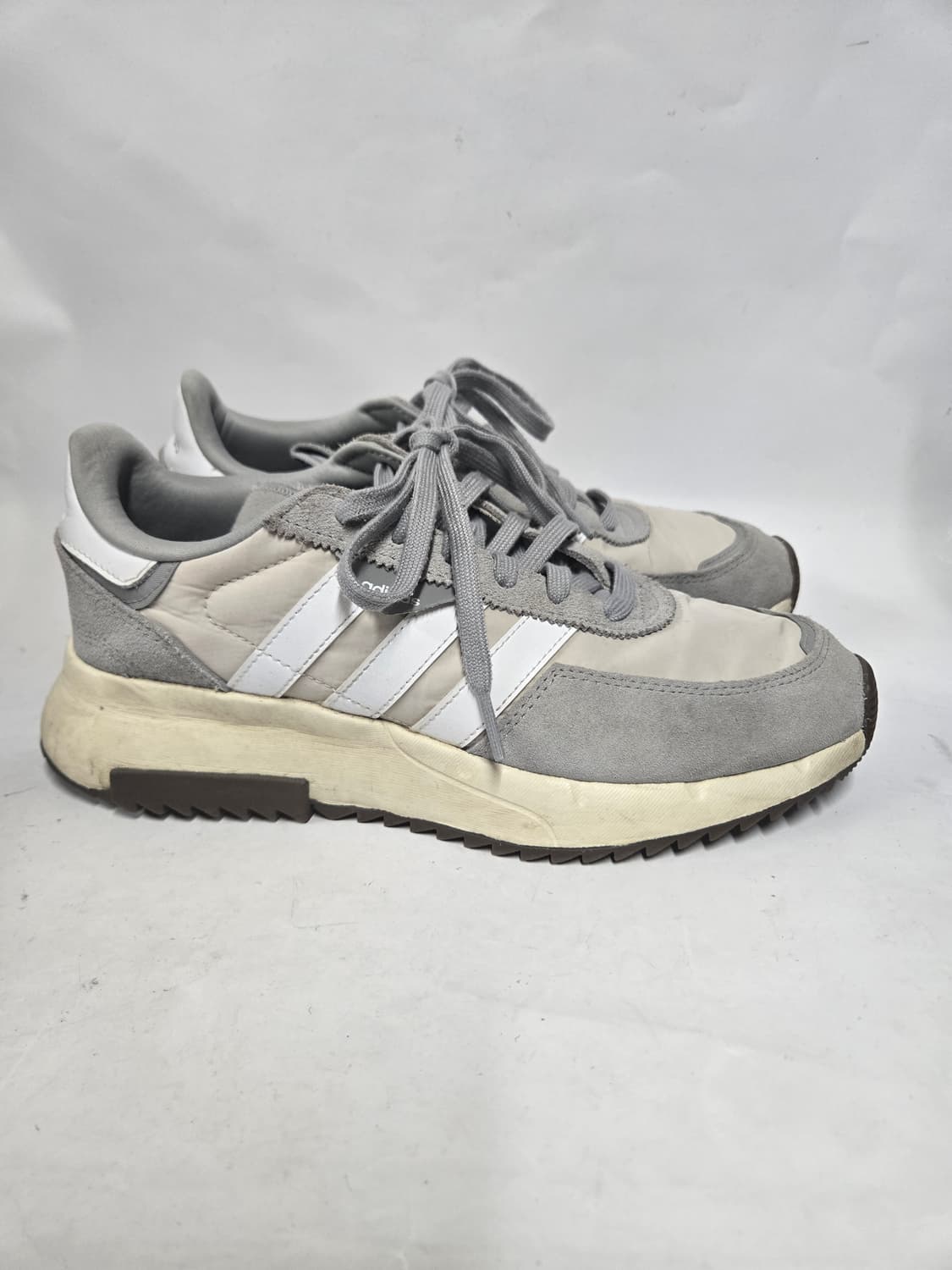 아디다스 Retropy  그레이 스니커즈 255 상품이미지1
