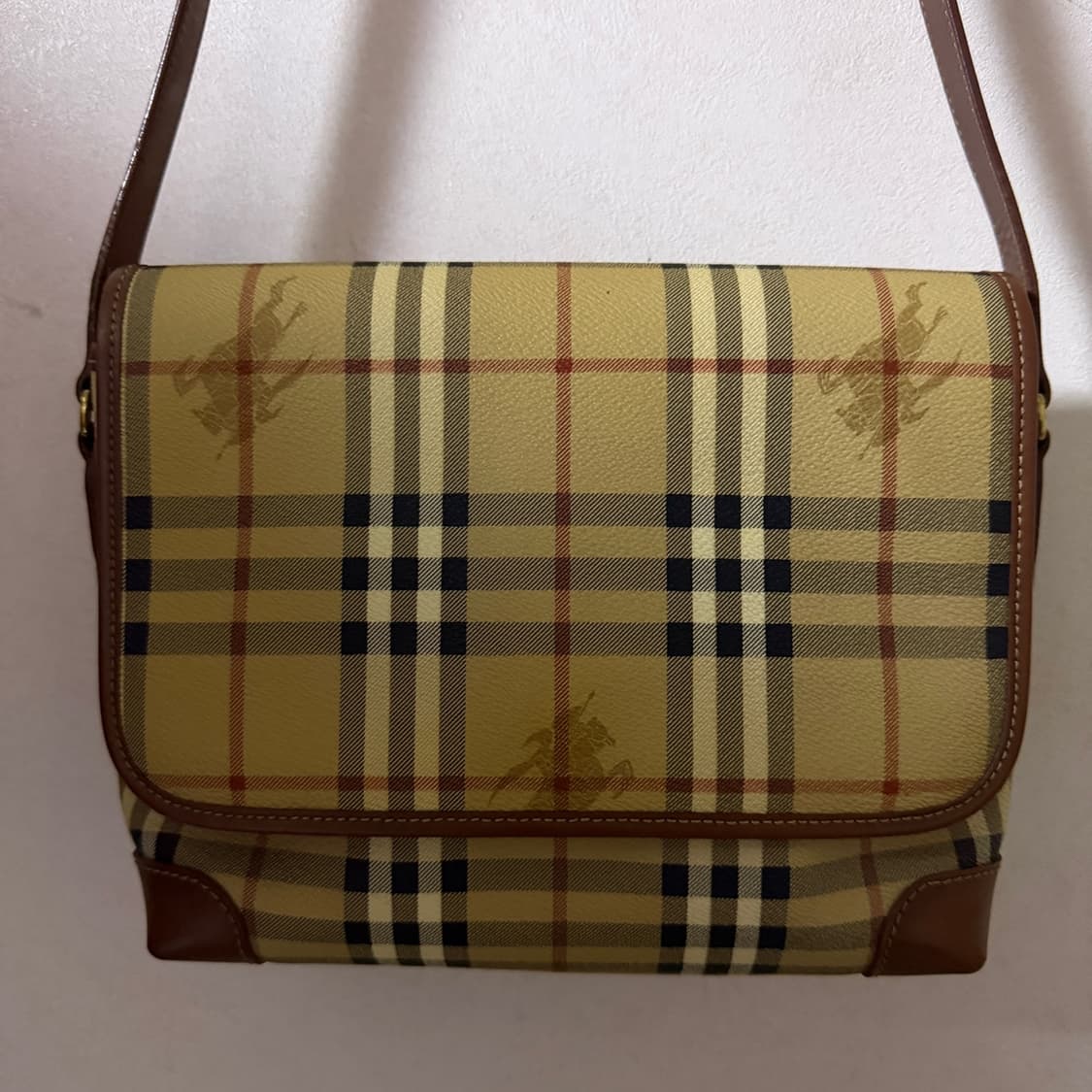 버버리 노바체크 클레식 사각 크로스백 상품이미지2