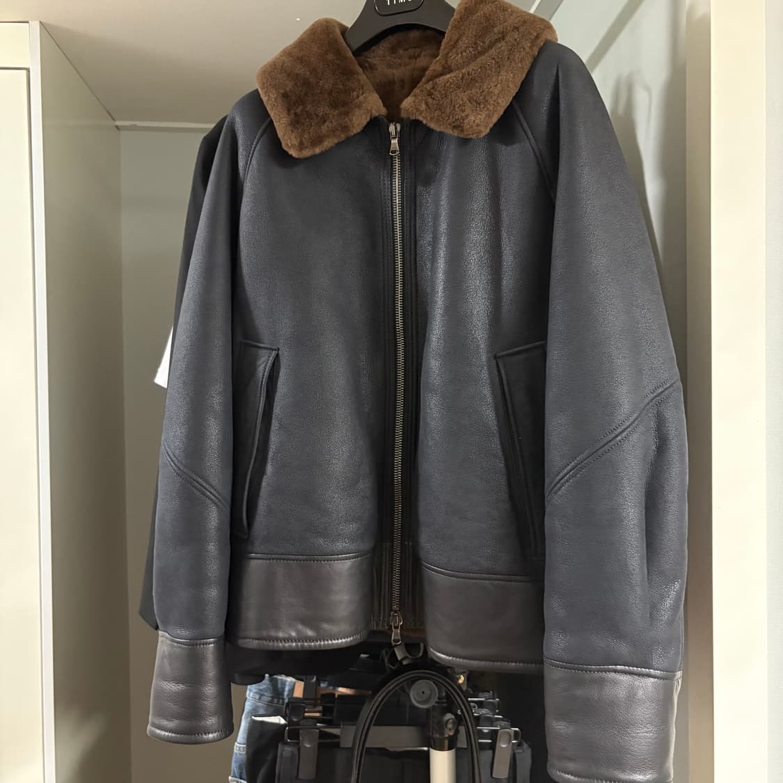 타임옴므 22fw 무스탕 100사이즈 상품이미지4