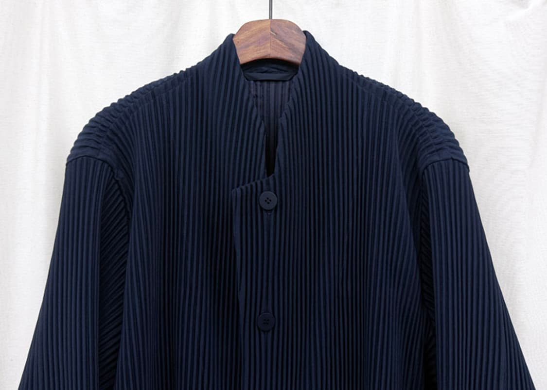 옴므플리세 이세이미야케 테일러드 플리츠 스탠드 카라 코트 4사이즈 상품이미지2