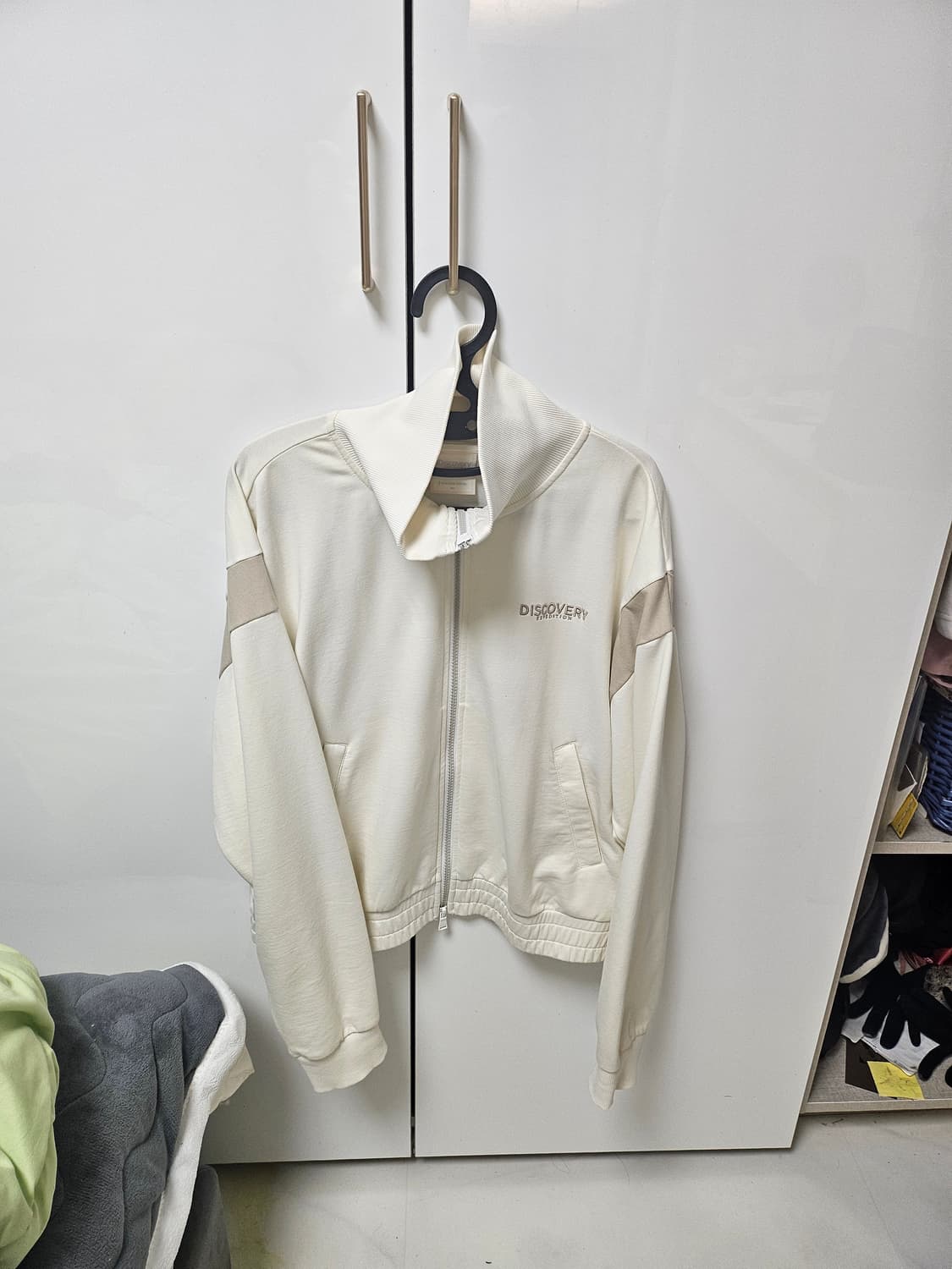 디스커버리 크롭후드집업.와이드바지세트 상품이미지2