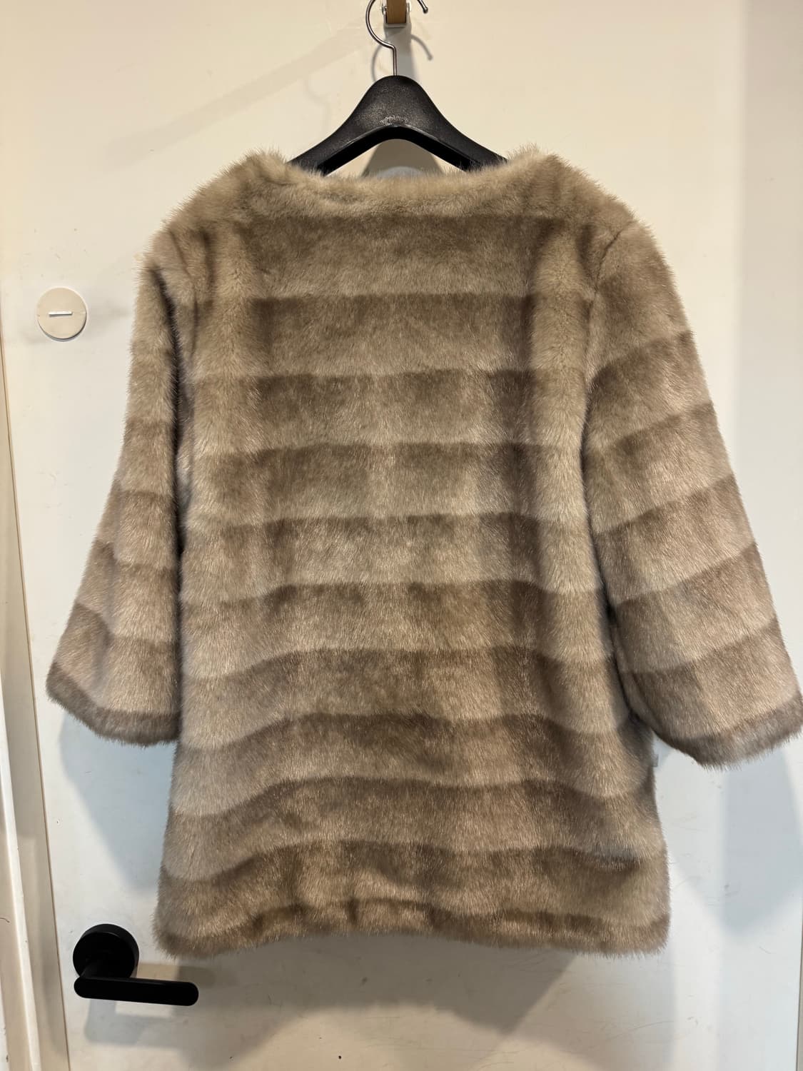 by ssuny 바이써니 퍼 코트 상품이미지9