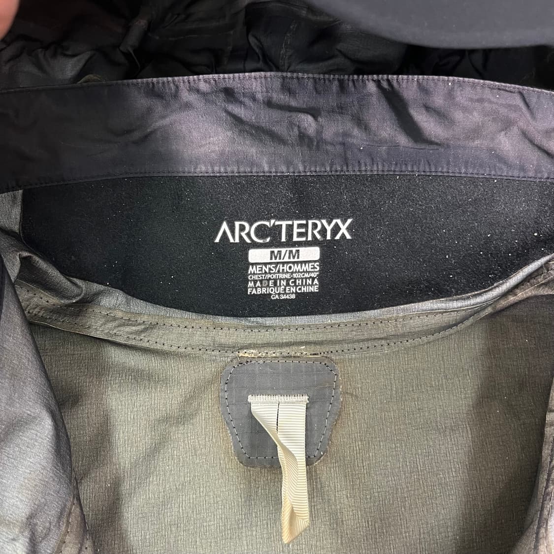 100 아크테릭스 세타 1세대 AR 블랙 바람막이 자켓 상품이미지3