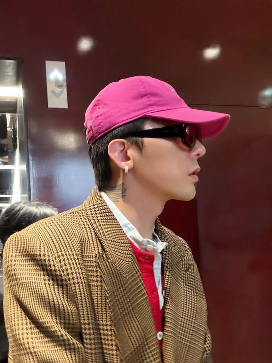 (새상품) 지디 박보검 셀린느 선글라스 CL40287U 01A 지드래곤 상품이미지8