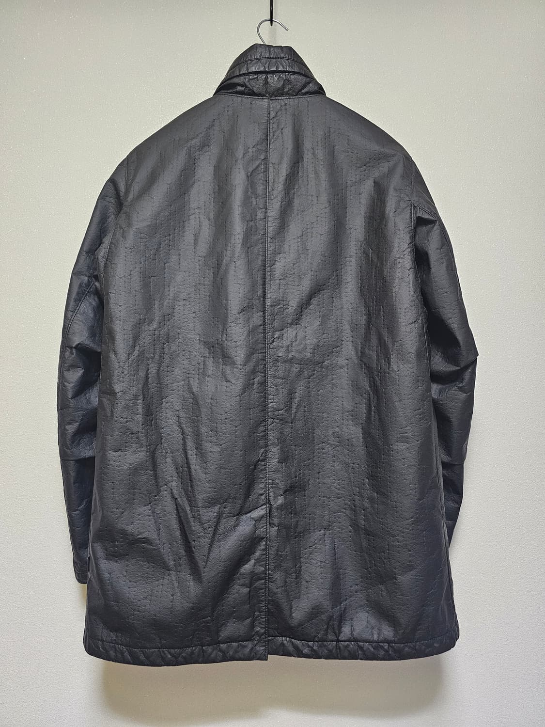 스톤아일랜드 쉐도우프로젝트 lasered poly-hide 2L 자켓 상품이미지2